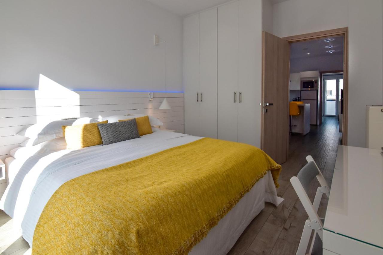 White Rock Milos Suites Adamantas  Ngoại thất bức ảnh